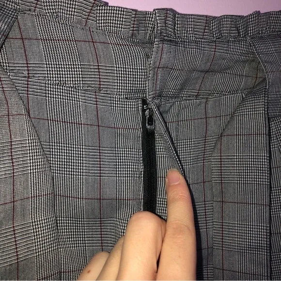 Forever 21 Plaid Paper Bag Waist Ankle Pants with Tie - Picture 3 of 5